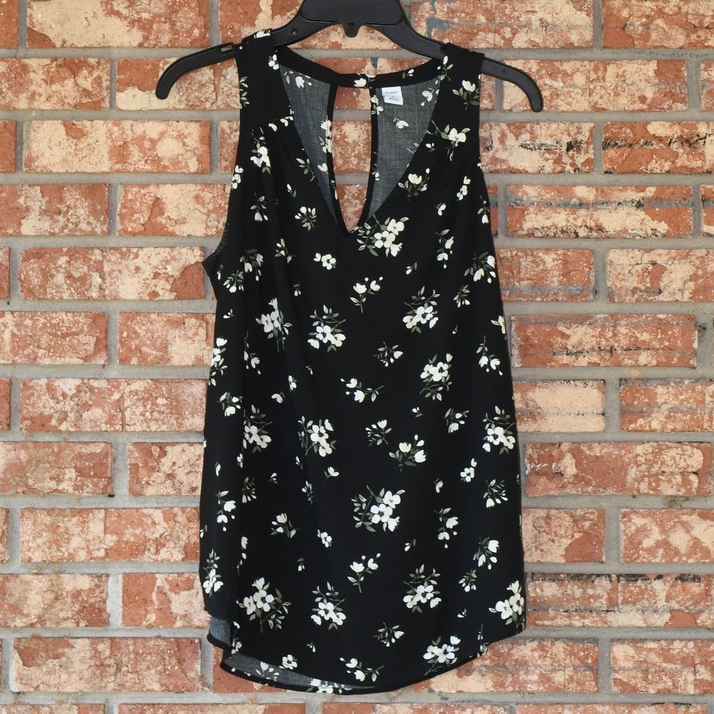Old Navy Sleeveless Top NWT - Picture 1 of 3